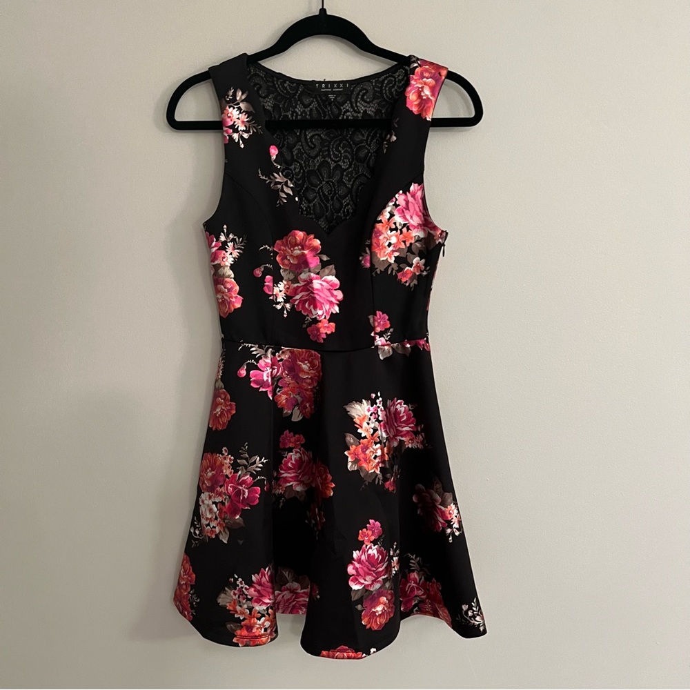 Trixxi Floral Cocktail Dress Small